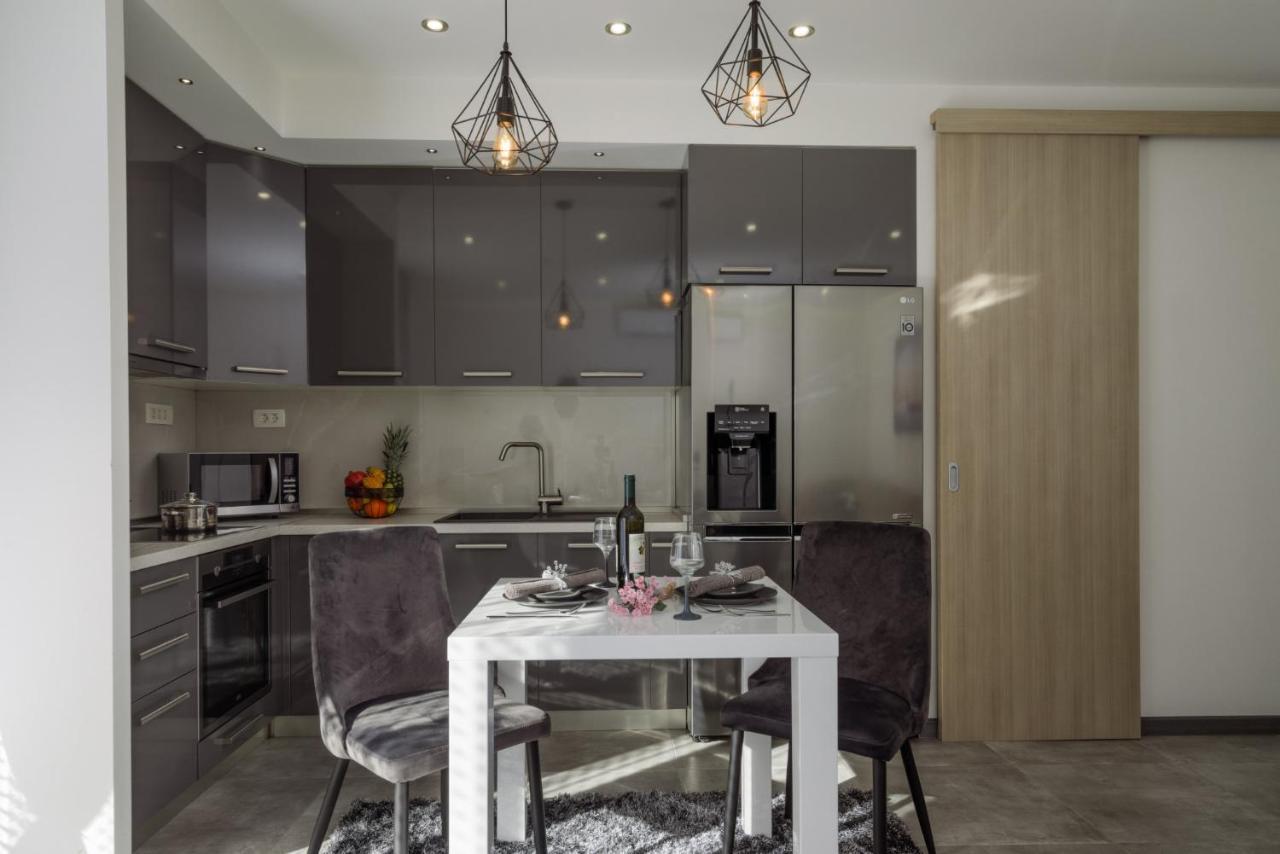 Apartment Mm